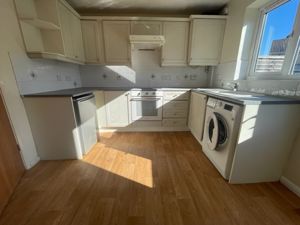 Photo 25- click for photo gallery